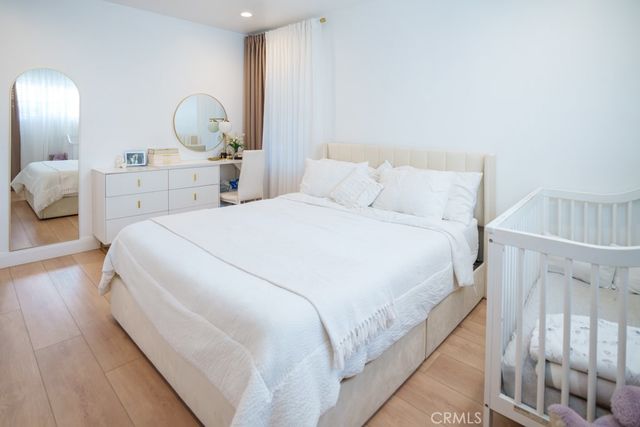 15500 Chatsworth Street, San Fernando, CA 91345