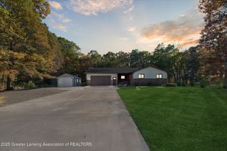 3006 E Stoll Road, Lansing, MI 48906