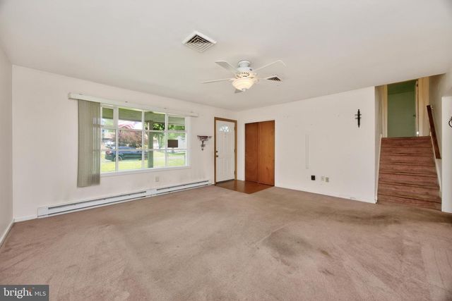726 CLAIRE RD, Warminster, PA 18974