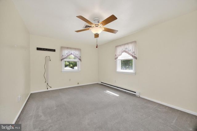 726 CLAIRE RD, Warminster, PA 18974