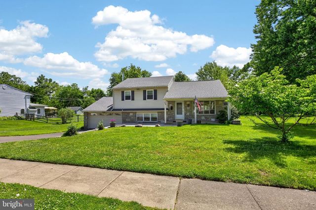 726 CLAIRE RD, Warminster, PA 18974