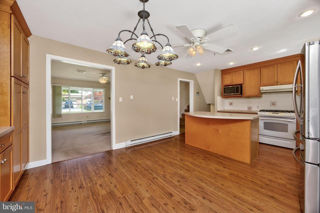 726 CLAIRE RD, Warminster, PA 18974