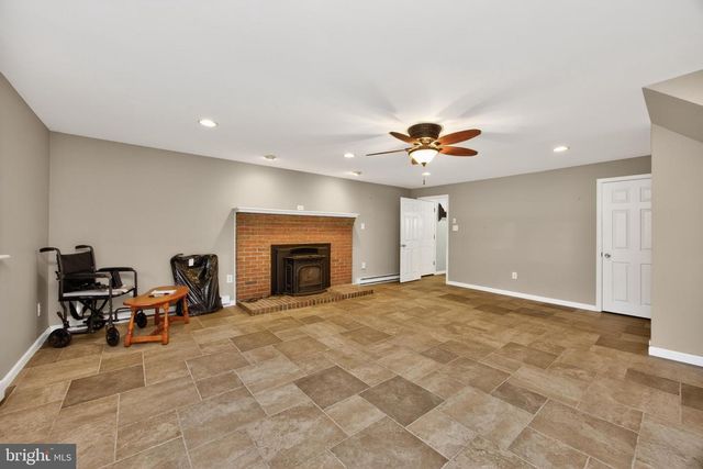 726 CLAIRE RD, Warminster, PA 18974