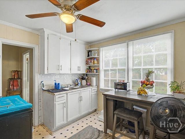 1912 Capital Street, Savannah, GA 31404