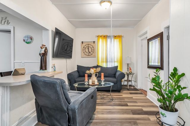 37-39 Arch St, Haverhill, MA 01832