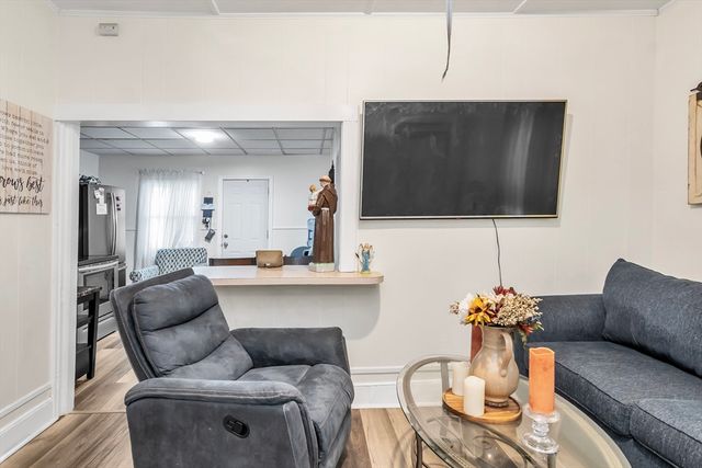 37-39 Arch St, Haverhill, MA 01832