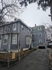 37-39 Arch St, Haverhill, MA 01832