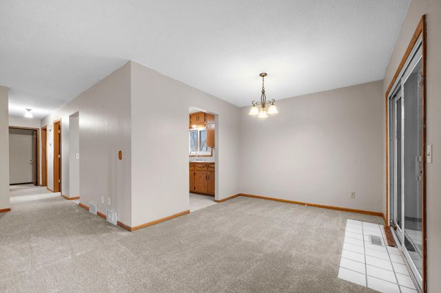 9527 Parrish Avenue NE, Elk River, MN 55330