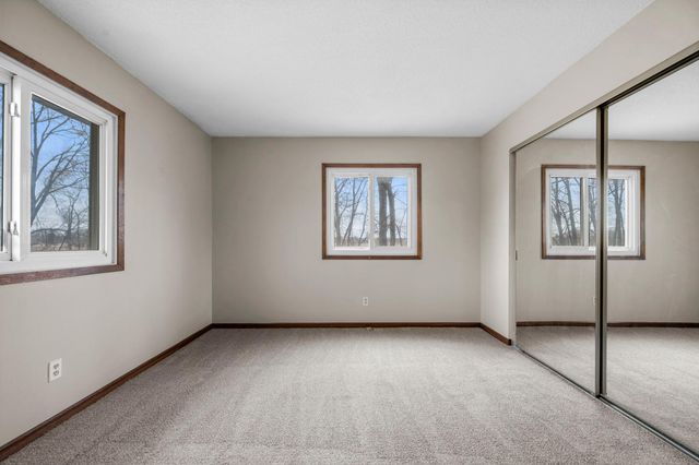 9527 Parrish Avenue NE, Elk River, MN 55330