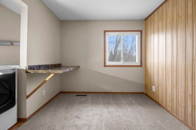 9527 Parrish Avenue NE, Elk River, MN 55330