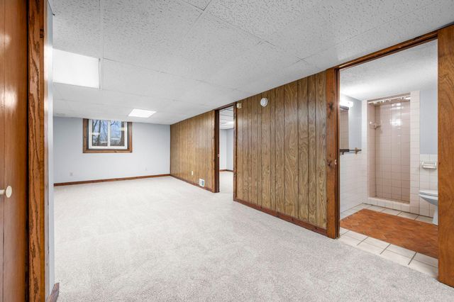 9527 Parrish Avenue NE, Elk River, MN 55330