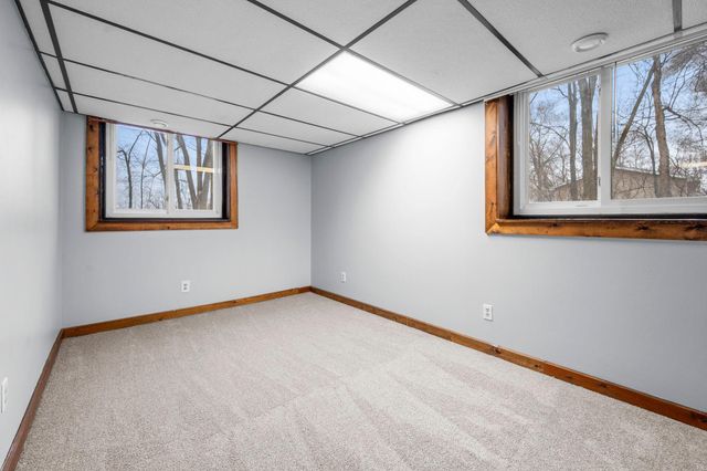 9527 Parrish Avenue NE, Elk River, MN 55330