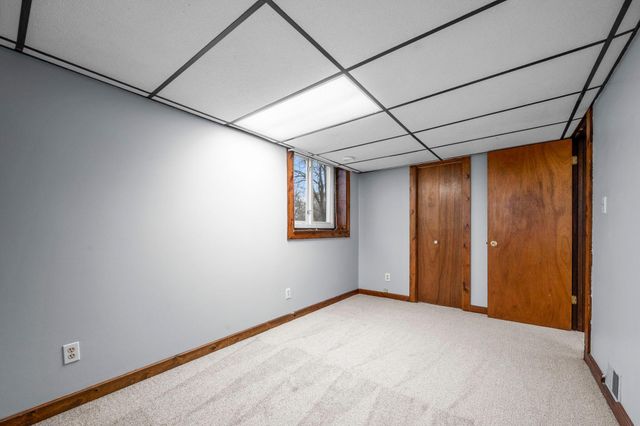 9527 Parrish Avenue NE, Elk River, MN 55330