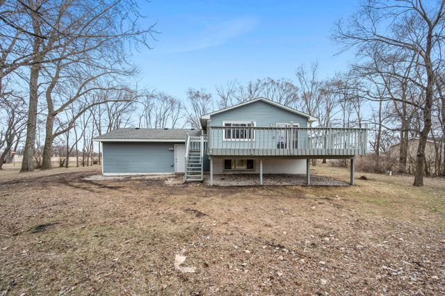 9527 Parrish Avenue NE, Elk River, MN 55330