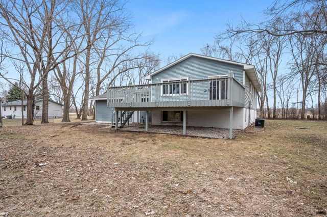 9527 Parrish Avenue NE, Elk River, MN 55330