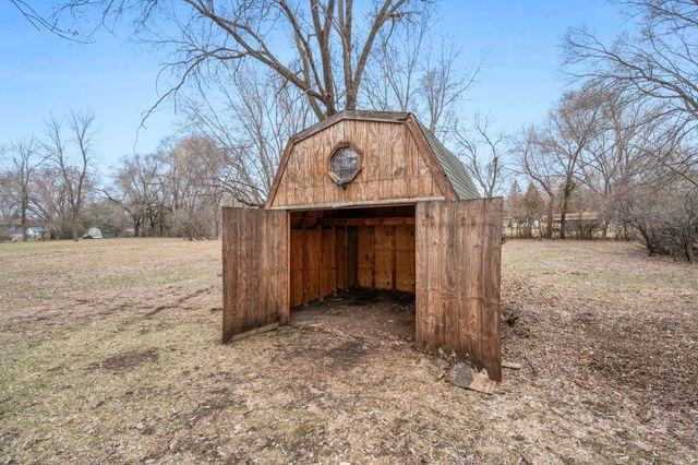 9527 Parrish Avenue NE, Elk River, MN 55330