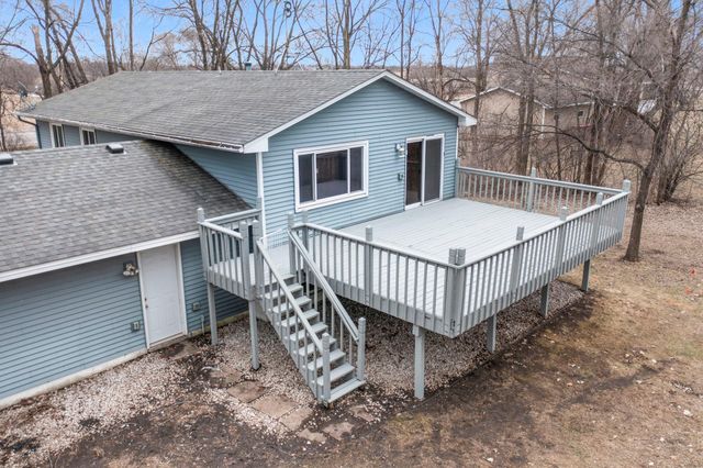 9527 Parrish Avenue NE, Elk River, MN 55330
