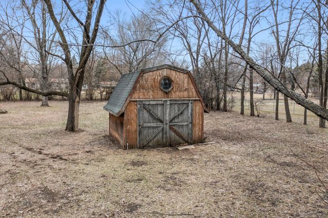 9527 Parrish Avenue NE, Elk River, MN 55330