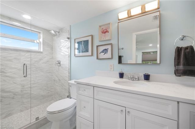 960 7th ST S # 101, Naples, FL 34102