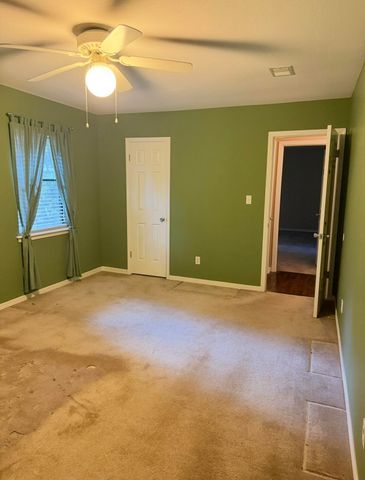 18 Sara Ln., Hattiesburg, MS 39402