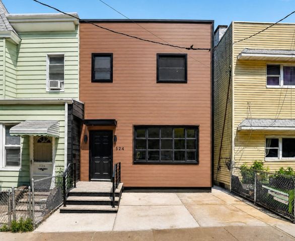 524 34TH ST, Union City, NJ 07087