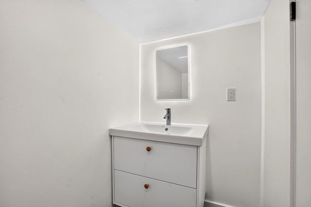 524 34TH ST, Union City, NJ 07087