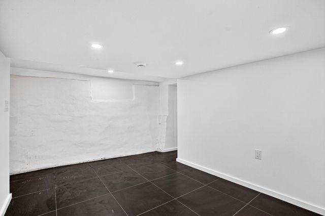 524 34TH ST, Union City, NJ 07087