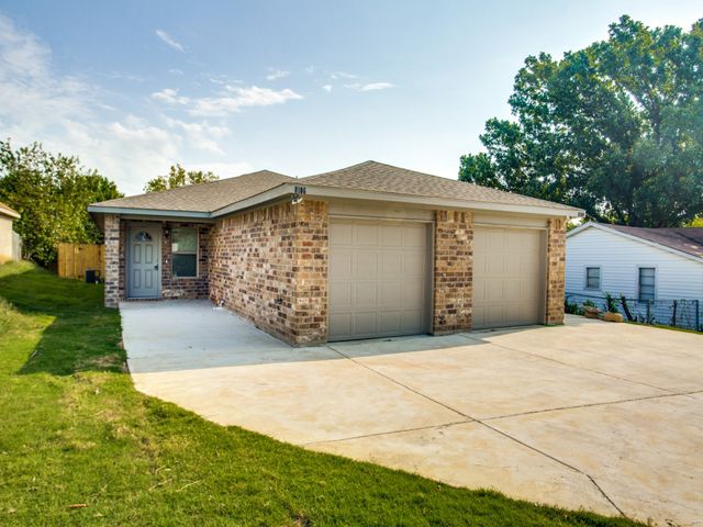 8106 Tanner Avenue, Fort Worth, TX 76116