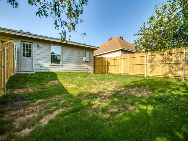 8106 Tanner Avenue, Fort Worth, TX 76116