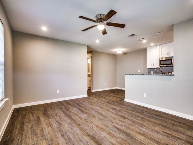 8106 Tanner Avenue, Fort Worth, TX 76116