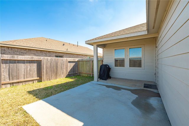 14915 Spring Forest Lane, Baytown, TX 77523