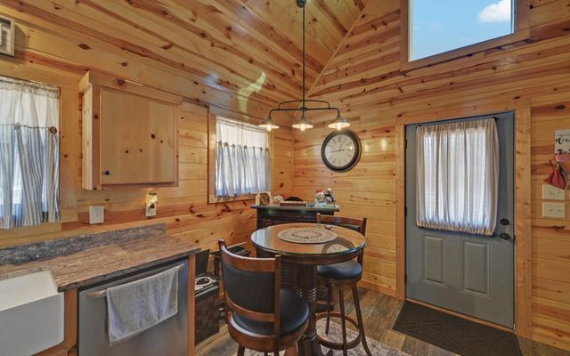 85 Travelers Trail, Murphy, NC 28906