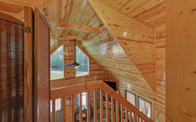 85 Travelers Trail, Murphy, NC 28906