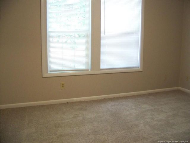 1022 BROOKHOLLOW Drive 2, Fayetteville, NC 28314