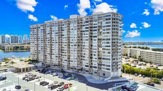 18021 Biscayne Boulevard 1102, Aventura, FL 33160