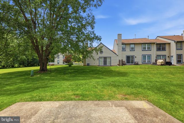 1804 MORRIS CIR, Southampton, PA 18966