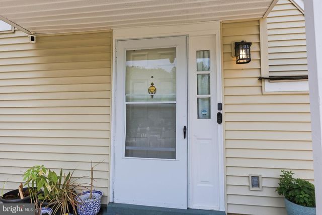 1804 MORRIS CIR, Southampton, PA 18966
