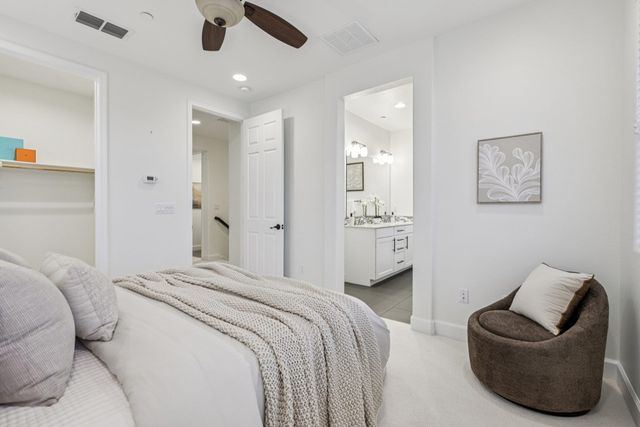 3933 3933 Portola Cmn 1, Livermore, CA 94551