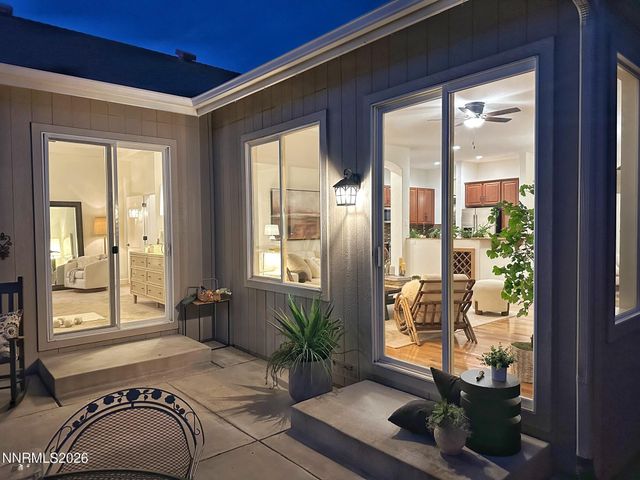 1646 Commonwealth Circle, Reno, NV 89503