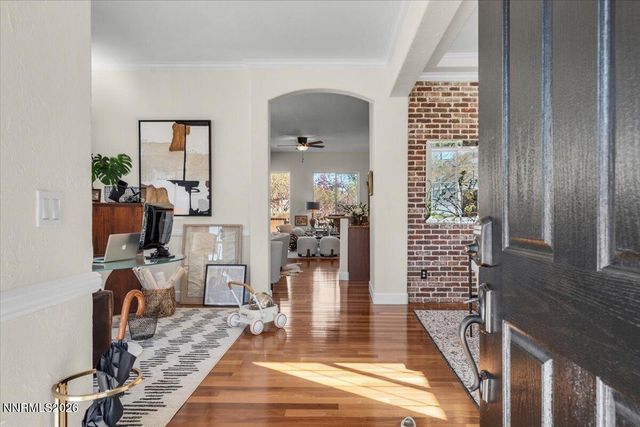 1646 Commonwealth Circle, Reno, NV 89503