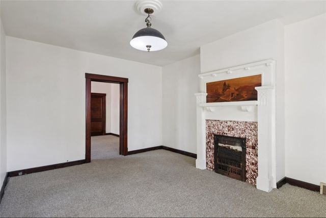 221 Fernleaf St, Arlington, PA 15210