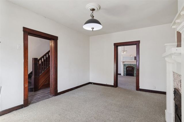 221 Fernleaf St, Arlington, PA 15210