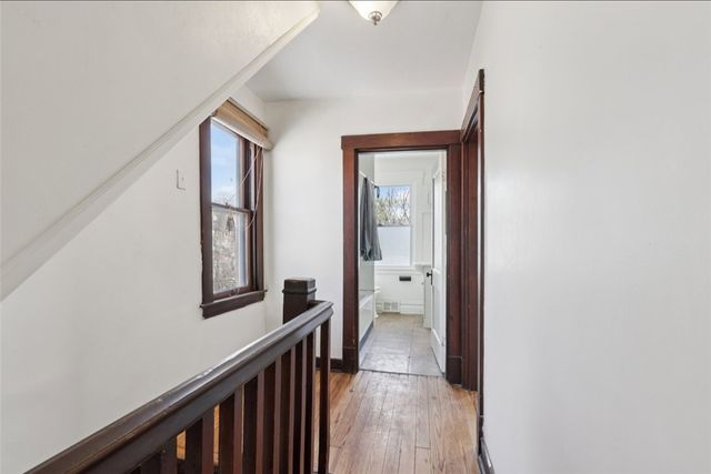 221 Fernleaf St, Arlington, PA 15210