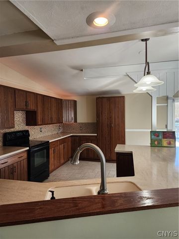 37 Parker Avenue, Cortland, NY 13045