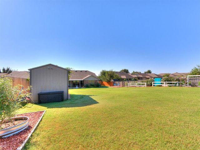 1017 Bear Mountain Drive, Norman, OK 73069
