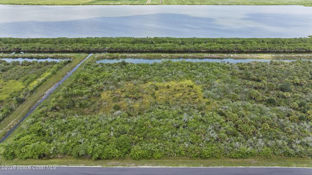 8516 Horseshoe Avenue, Palm Bay, FL 32909