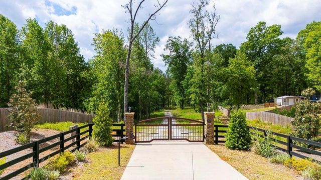 352 Mulberry Road, Winder, GA 30680