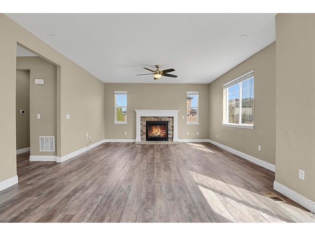 5 Sun Up Cir, Erie, CO 80516