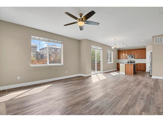 5 Sun Up Cir, Erie, CO 80516