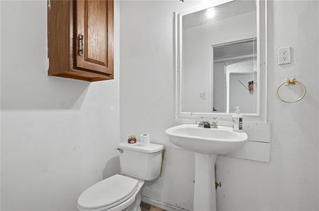 1105 Oak Knoll Terrace SE, Atlanta, GA 30315